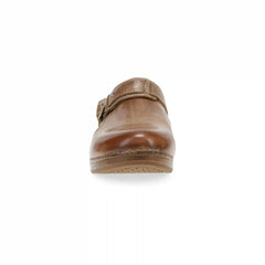 Millie Tan Waxy Brush Off