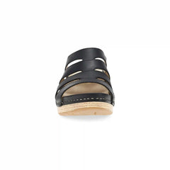 Lyndi Black Oiled Pull Up