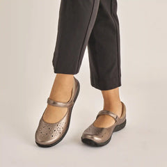 Stacy Pewter Metallic
